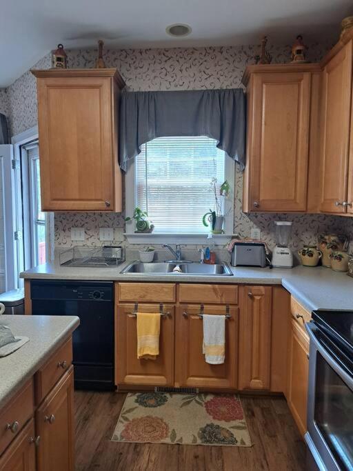Chiky Sanctuary Apartment Raleigh Exterior photo