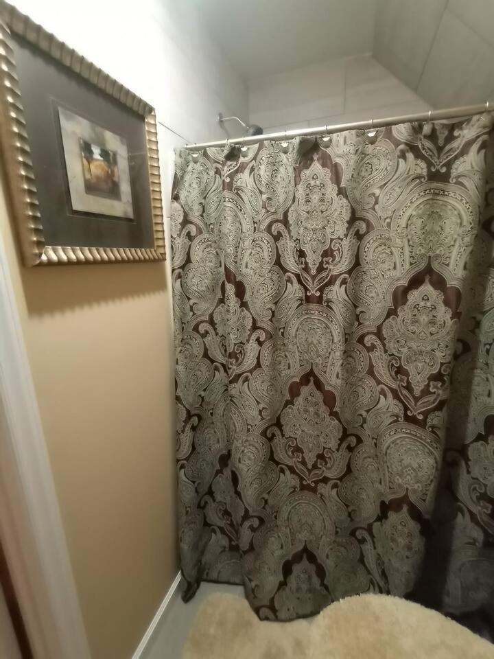 Chiky Sanctuary Apartment Raleigh Exterior photo